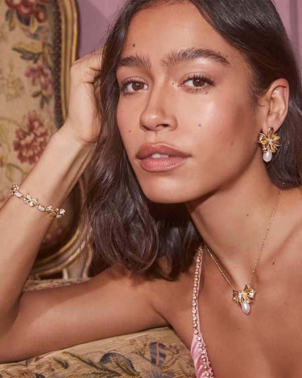 Kendra Scott x LoveShackFancy Bow Gold Delicate Chain Bracelet - view 2
