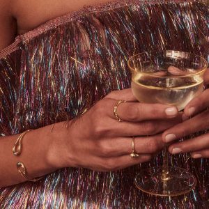 Tiny Beau Band Ring in 18k Yellow Gold Vermeil - view 2